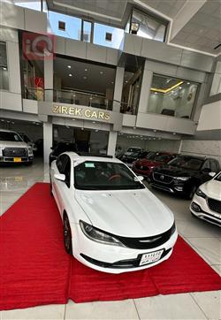 كرايسلر 200